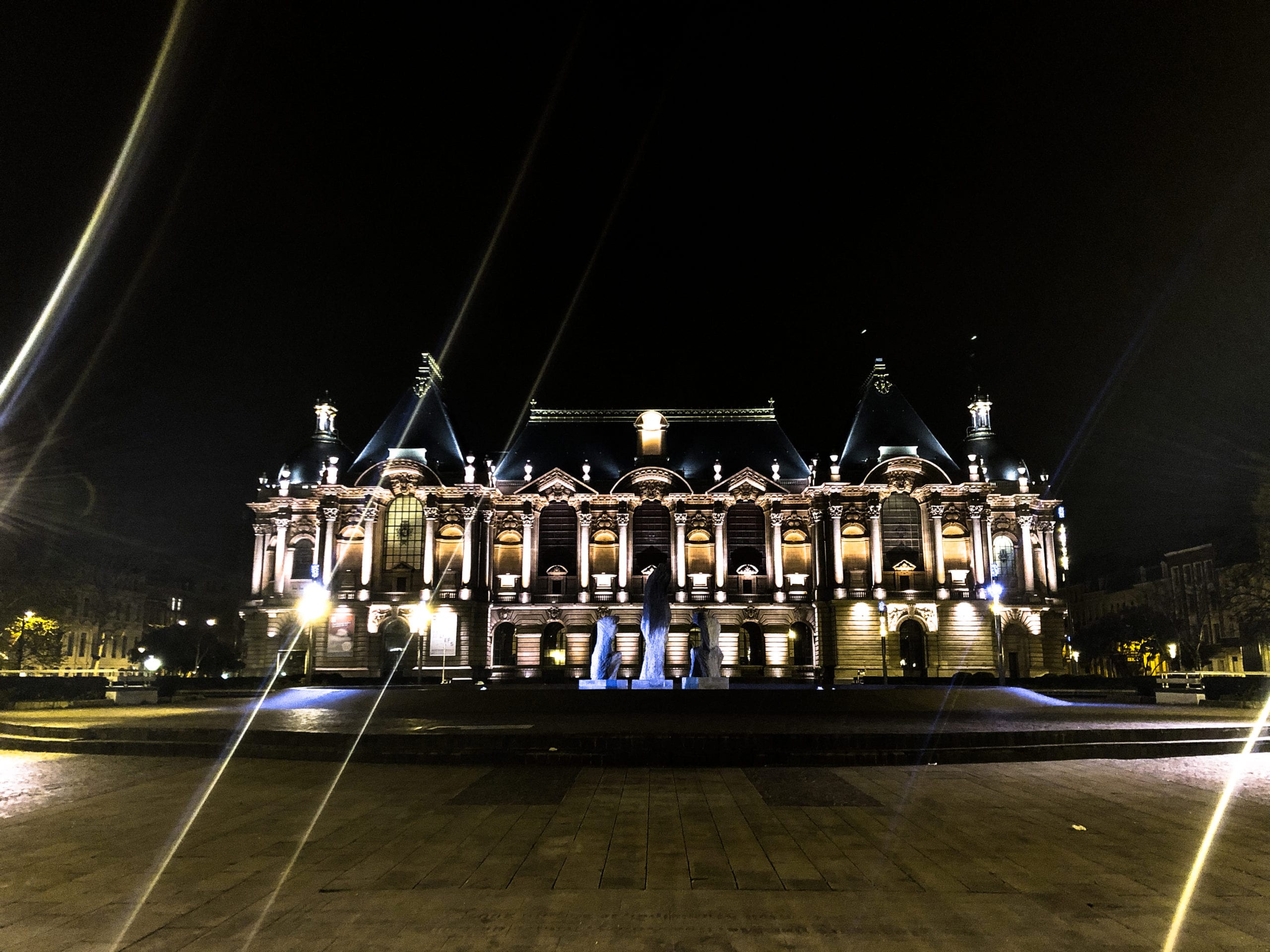 Hotel de ville palais des congres Lille Place principale
