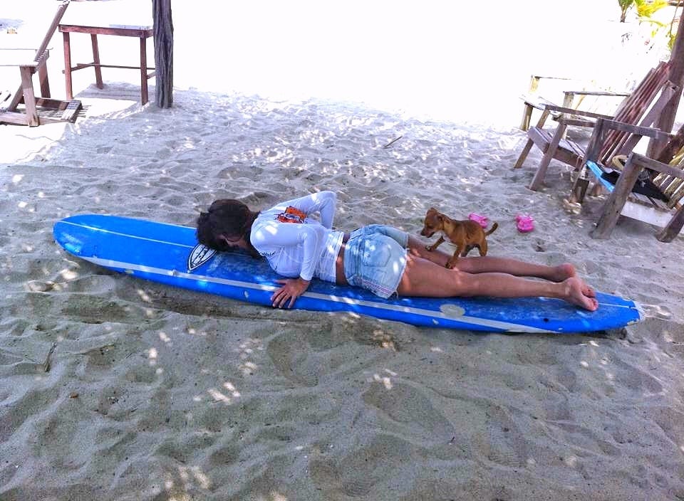 Surf au Mexique avec son chien